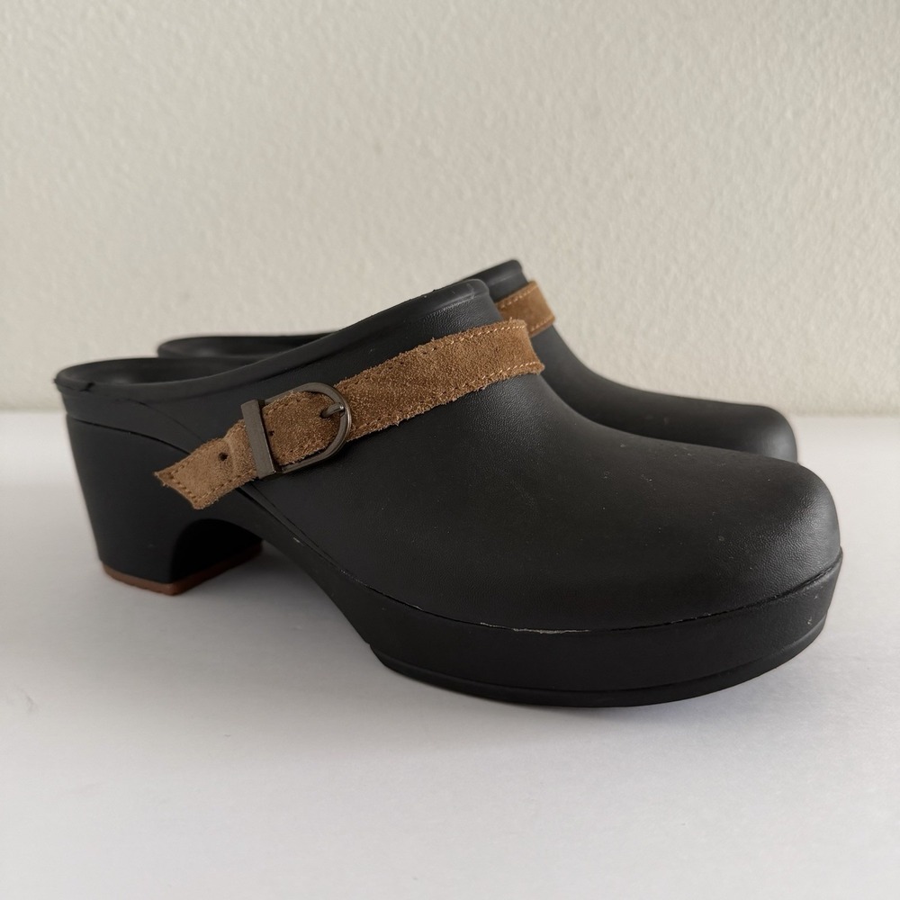 Crocs Women's Size 7 Brown Sarah Slip On Mule Clogs Espresso 2" Heel